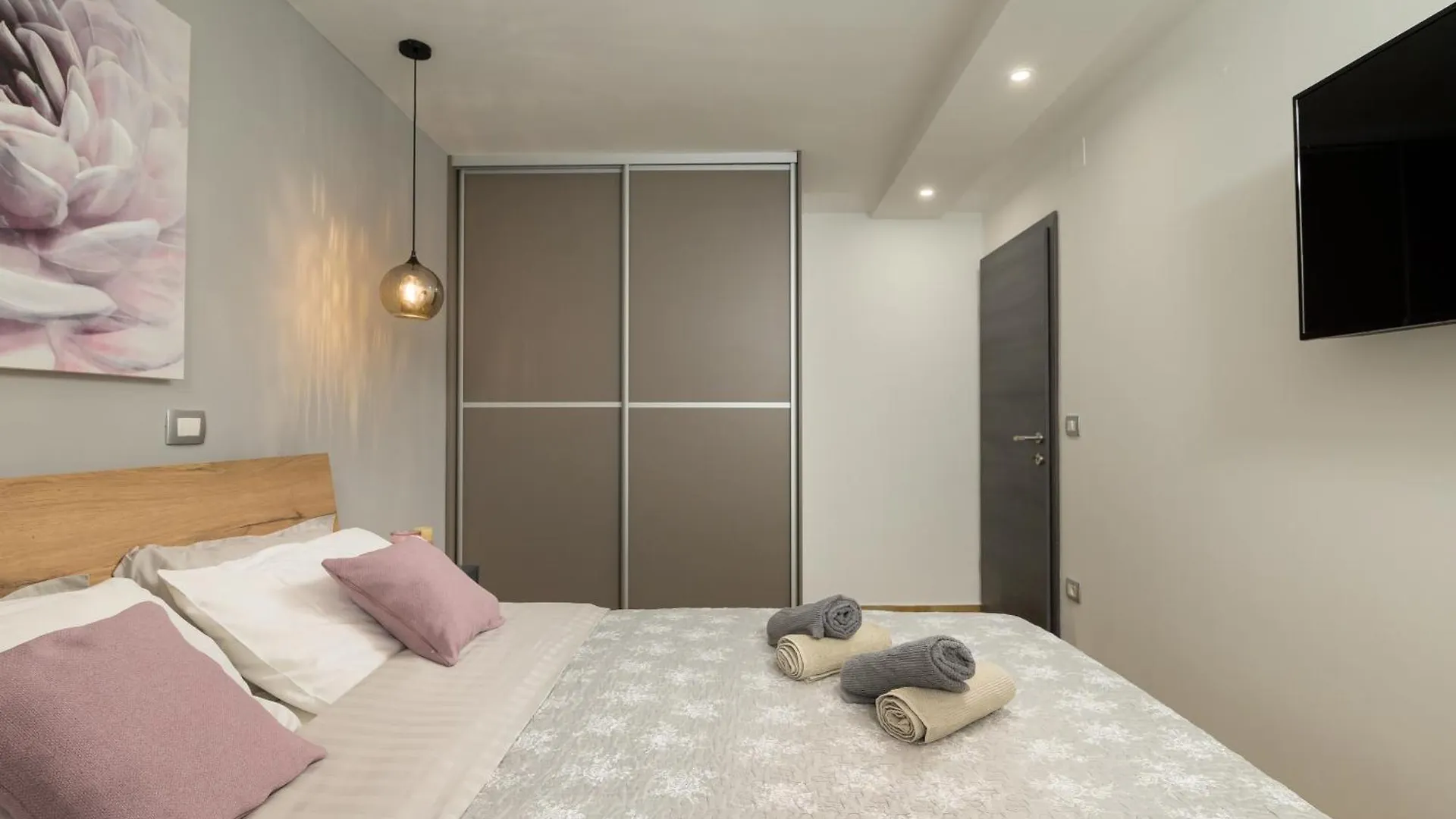Lavanda Maslina - New Luxury Apartments Pula