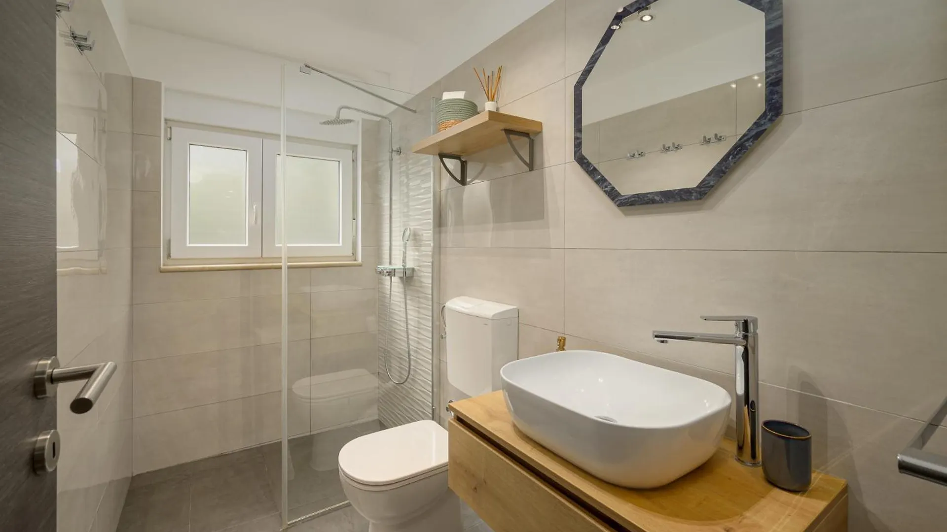 Lavanda Maslina - New Luxury Apartments Pula