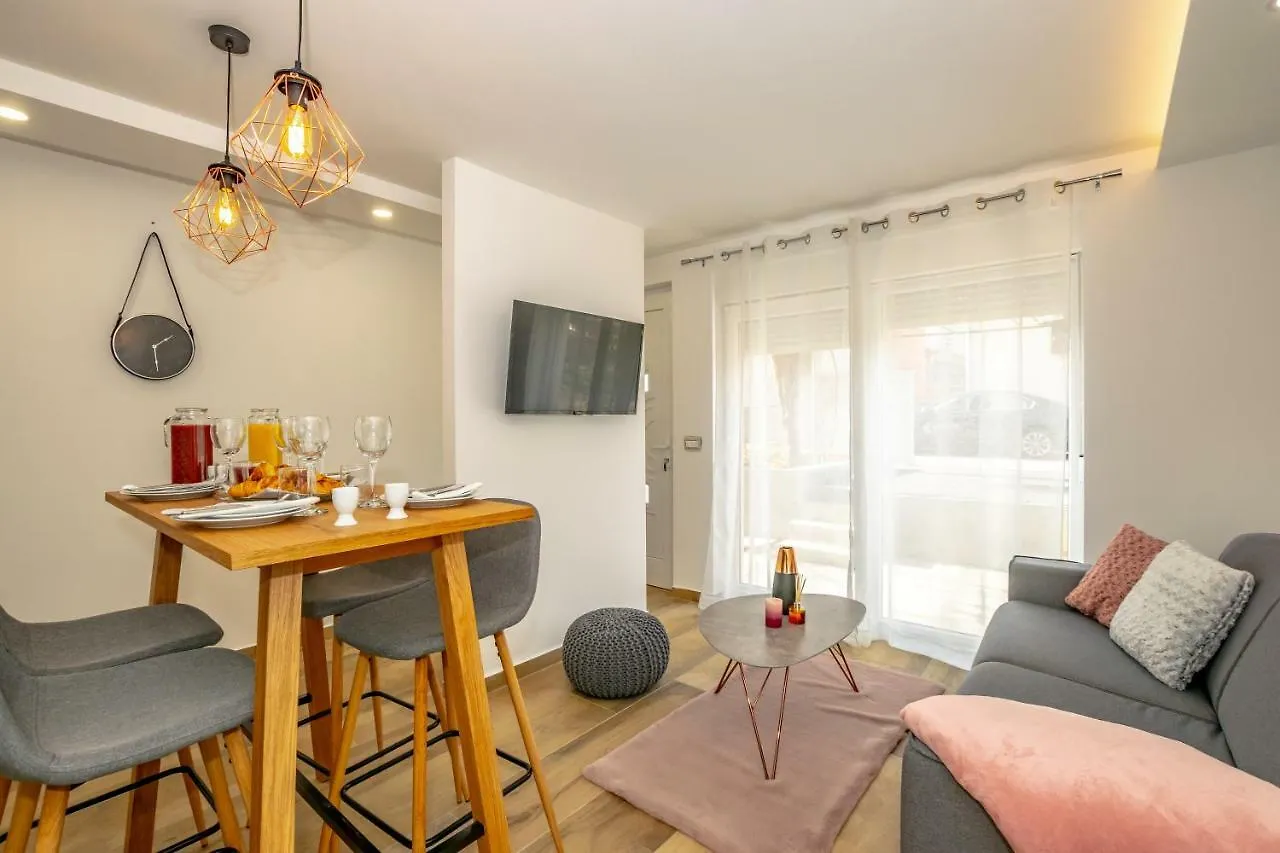 Lavanda Maslina - New Luxury Apartments Pula 0*,